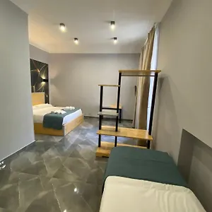 Be Italian Flat Sanfelice Pensión Nápoles